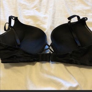 Victoria Secret bra bombshell
